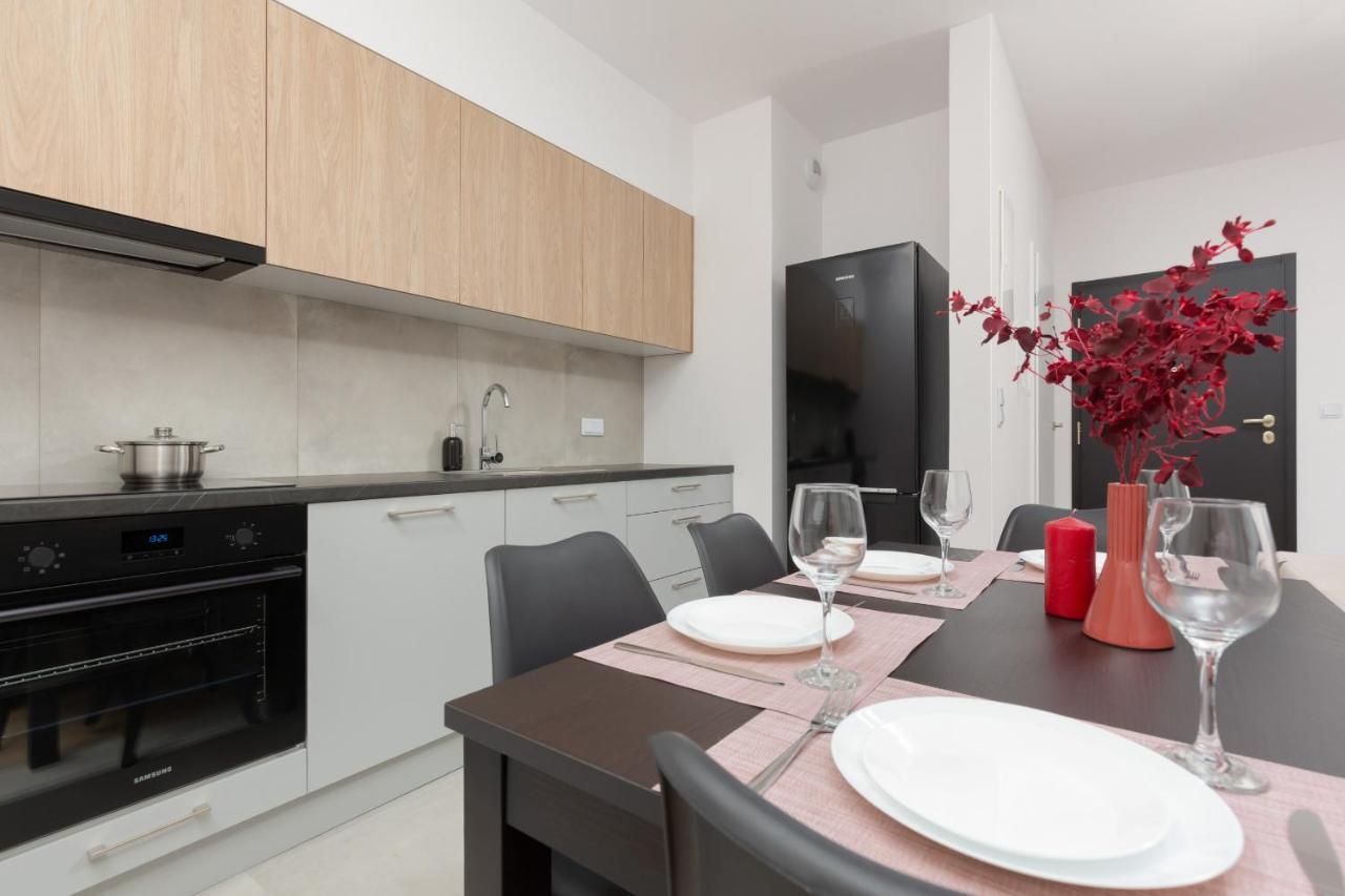 Stacja Wola Apartment Guminska By Noclegi Renters Βαρσοβία Εξωτερικό φωτογραφία