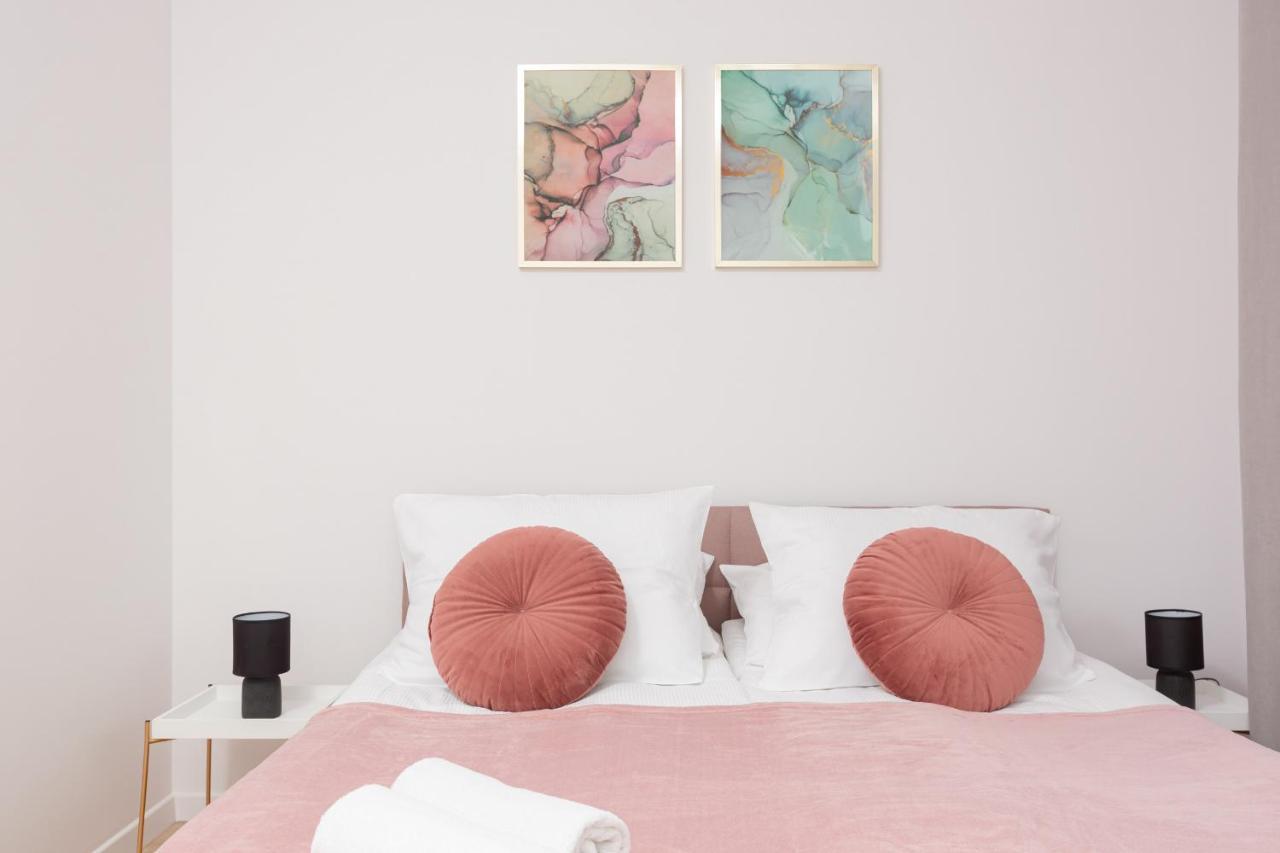 Stacja Wola Apartment Guminska By Noclegi Renters Βαρσοβία Εξωτερικό φωτογραφία