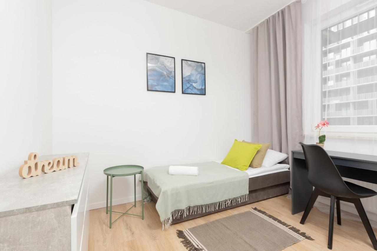 Stacja Wola Apartment Guminska By Noclegi Renters Βαρσοβία Εξωτερικό φωτογραφία